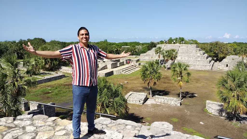 La zona arqueológica más cercana a la playa en yucatán